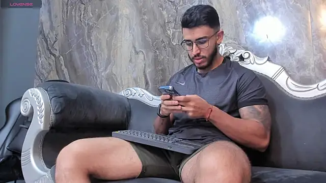 Liam Kleiin online show from February 21, 2025, 11:44 am