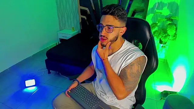 Liam Kleiin online show from December 18, 2025, 11:16 am