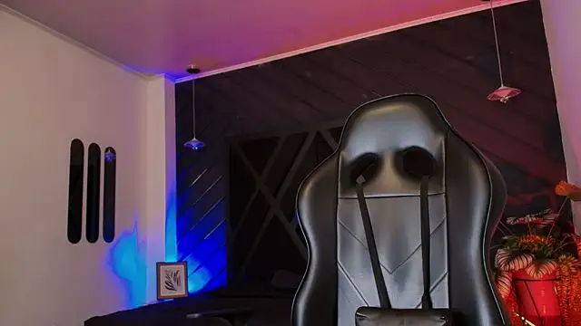 Liam Kleiin online show from April 17, 2026, 11:24 am