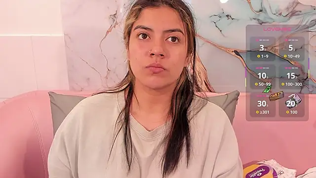 taylor cupper online show from December 5, 2025, 3:26 am