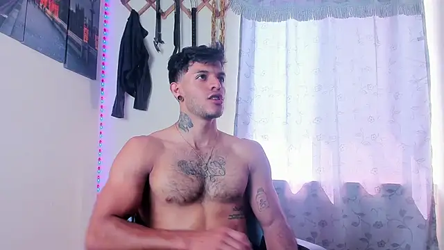 JuanBlade online show from January 24, 2025, 4:06 pm