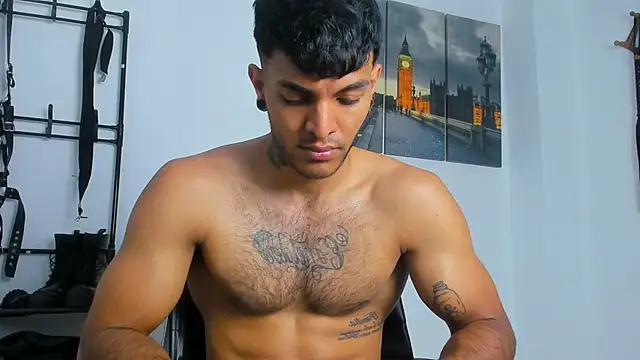 JuanBlade online show from October 16, 2025, 5:25 pm