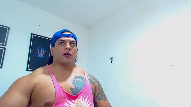 SilvaBranko online show from February 26, 2025, 7:49 pm