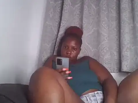 Whimsicalwillow online show from February 26, 2025, 5:07 pm