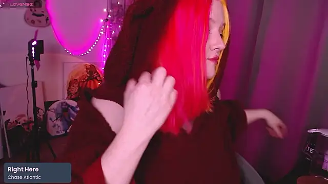 lissamuff online show from March 19, 2026, 7:40 pm