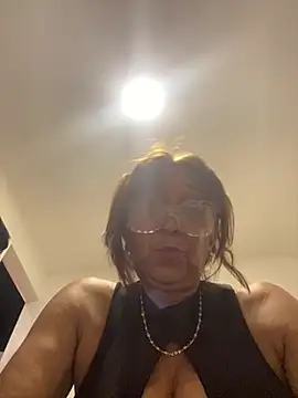 Snapshot of SWEET_LOVER01 chatting on April 9, 2026, 1:38 am SWEET LOVER01 online show from April 9, 2026, 1:38 am