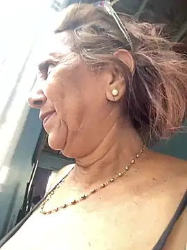Snapshot of SWEET_LOVER01 chatting on May 20, 2026, 8:26 pm SWEET LOVER01 online show from May 20, 2026, 8:26 pm