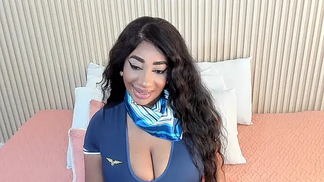 charlottebrowns  online show from October 4, 2025, 12:36 pm