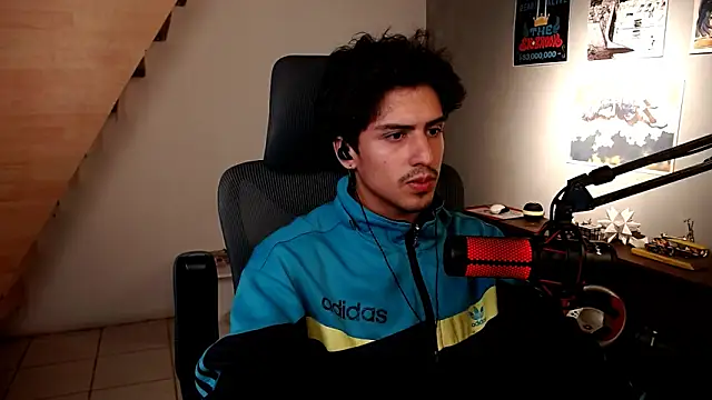 Snapshot of Thieves9 chatting on May 14, 2026, 6:42 am Thieves9 online show from May 14, 2026, 6:42 am