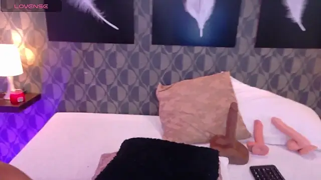 SharomRoss online show from January 7, 2025, 4:59 pm