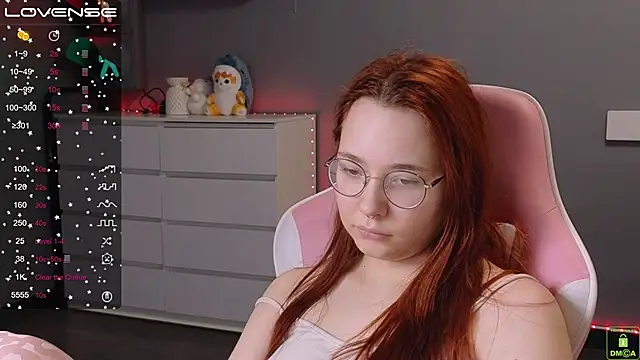 Airyhill online show from February 25, 2025, 7:14 pm