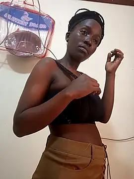 Swirly blac online show from April 20, 2026, 10:18 am