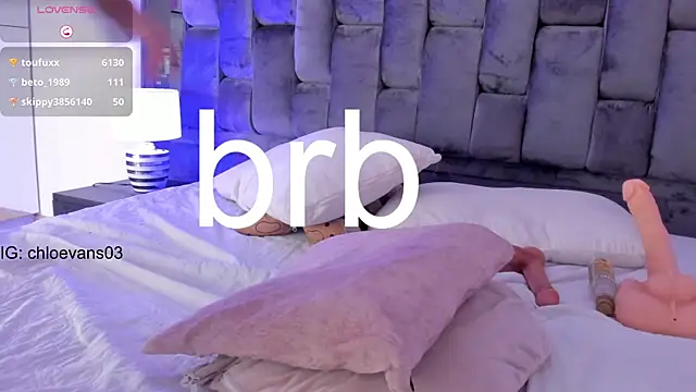 Chloe evans   online show from February 20, 2025, 10:26 pm