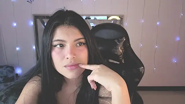 Alfresii Rivera1 online show from December 5, 2025, 3:15 am