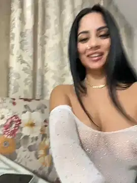 Snapshot of _adelle chatting on December 20, 2024, 12:38 pm adelle online show from December 20, 2024, 12:38 pm