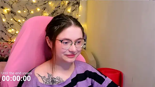 me  hanna online show from January 21, 2025, 1:39 am