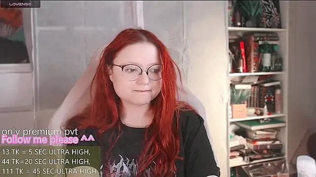 me  hanna online show from May 4, 2026, 2:29 am