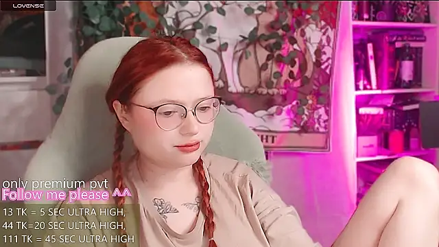 me  hanna online show from June 21, 2026, 3:09 am