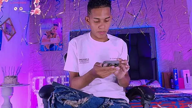 Snapshot of dilan_alfonzo chatting on May 22, 2026, 5:18 pm dilan alfonzo online show from May 22, 2026, 5:18 pm