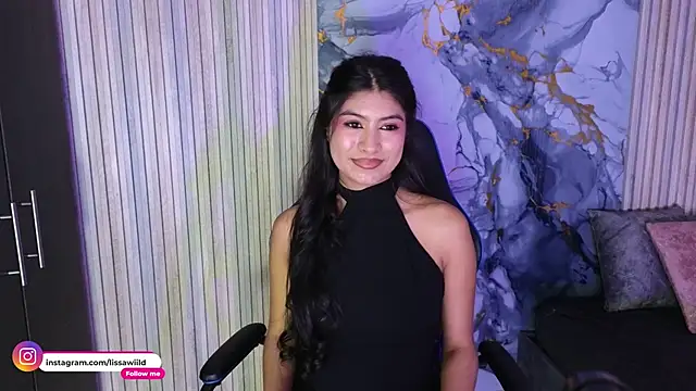 Snapshot of LissaWiild chatting on June 16, 2026, 8:00 pm LissaWiild online show from June 16, 2026, 8:00 pm