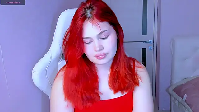 Snapshot of MissClarks chatting on January 12, 2026, 6:35 pm MissClarks online show from January 12, 2026, 6:35 pm