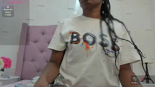 Snapshot of MonicaSchwartz chatting on March 11, 2025, 5:35 pm MonicaSchwartz online show from March 11, 2025, 5:35 pm