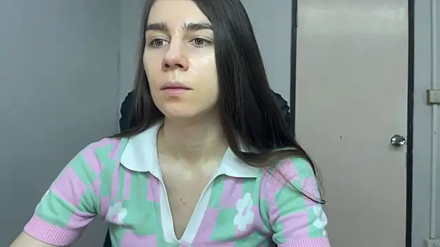 SassyJessi online show from May 24, 2026, 4:17 am