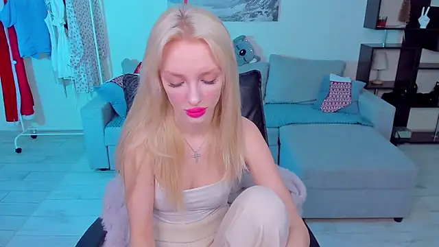 AleksaBlonde online show from January 11, 2025, 11:34 am