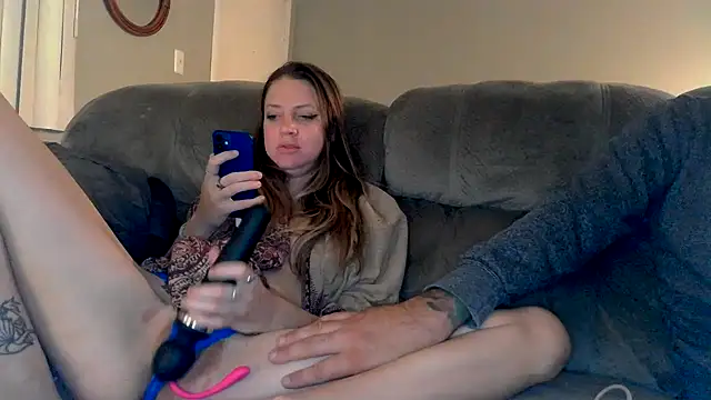 molly witha chance online show from November 23, 2025, 9:20 am