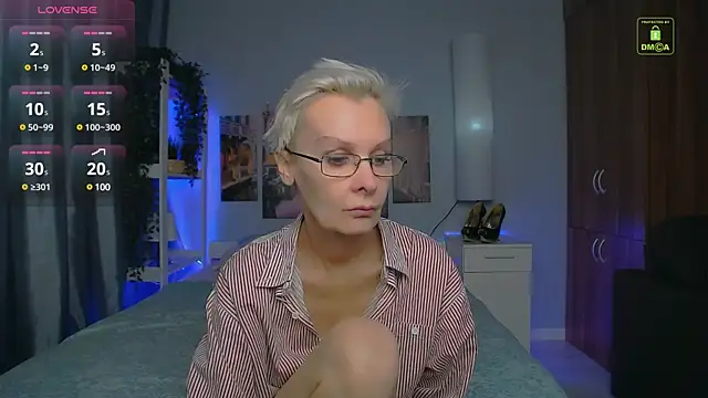 HelgaHimmell online show from December 9, 2024, 3:22 pm