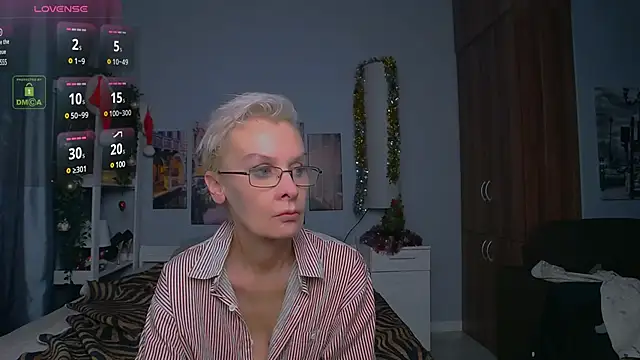 HelgaHimmell online show from December 26, 2024, 10:52 pm