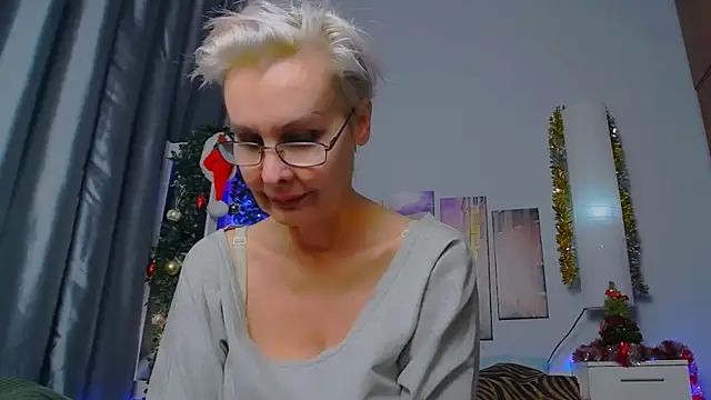 HelgaHimmell online show from January 13, 2025, 1:34 am