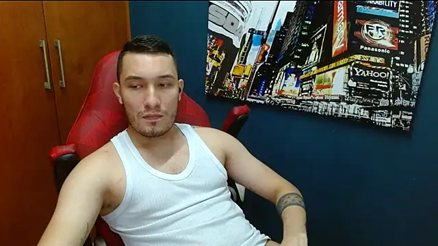 Snapshot of Airon_Blade chatting on December 6, 2024, 12:34 am Airon Blade online show from December 6, 2024, 12:34 am