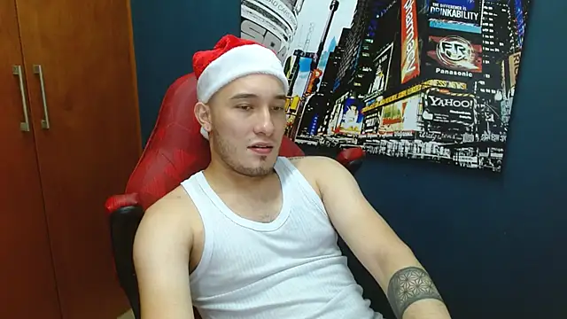 Snapshot of Airon_Blade chatting on December 18, 2024, 1:59 am Airon Blade online show from December 18, 2024, 1:59 am