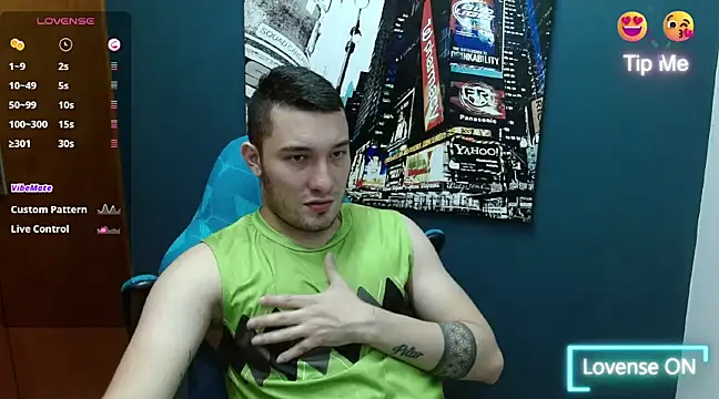 Snapshot of Airon_Blade chatting on February 12, 2025, 11:09 pm Airon Blade online show from February 12, 2025, 11:09 pm