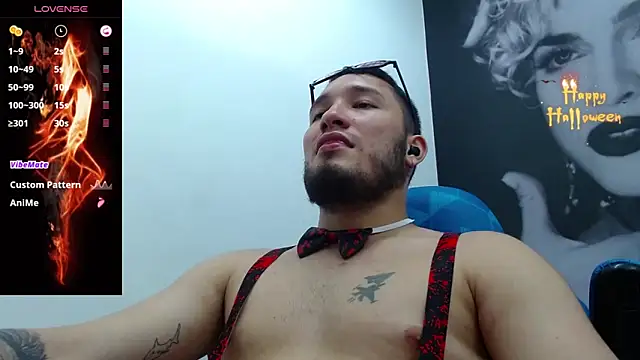 Snapshot of Airon_Blade chatting on October 9, 2025, 10:30 pm Airon Blade online show from October 9, 2025, 10:30 pm