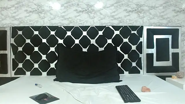 thiago19s online show from February 15, 2025, 9:37 pm