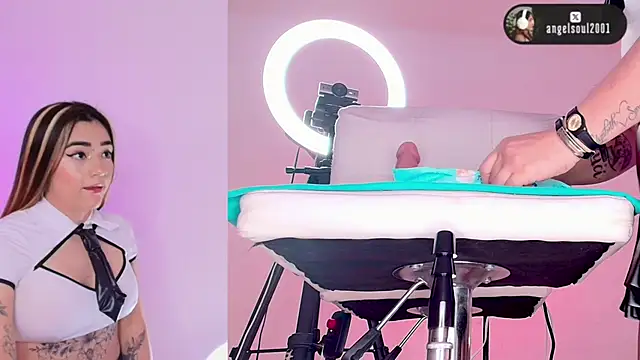 Angelst   online show from February 7, 2026, 7:23 am