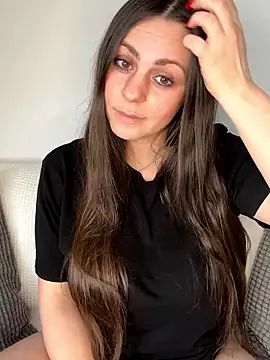 Loella-Rose online show from January 11, 2026, 1:38 pm