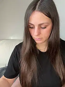 Loella-Rose online show from January 15, 2026, 8:41 am