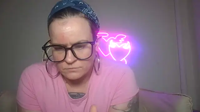 quinnmariexo online show from January 14, 2026, 5:51 pm