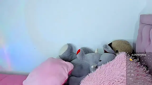 youpinkgirl  online show from January 26, 2025, 2:56 am