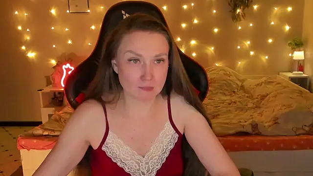 Snapshot of desperatehousewife__ chatting on May 14, 2026, 8:37 pm desperatehousewife online show from May 14, 2026, 8:37 pm
