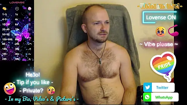 RealManHaveHairy online show from October 8, 2025, 4:15 pm