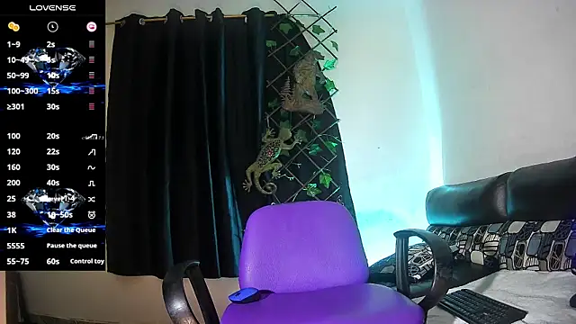 vale bunny23 online show from November 12, 2025, 2:12 am