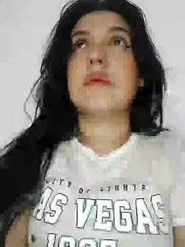 Sophie-hatter online show from January 4, 2025, 9:31 pm