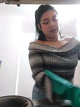 Sophie-hatter online show from March 21, 2025, 9:12 pm