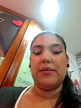 Sophie-hatter online show from October 3, 2025, 3:53 pm