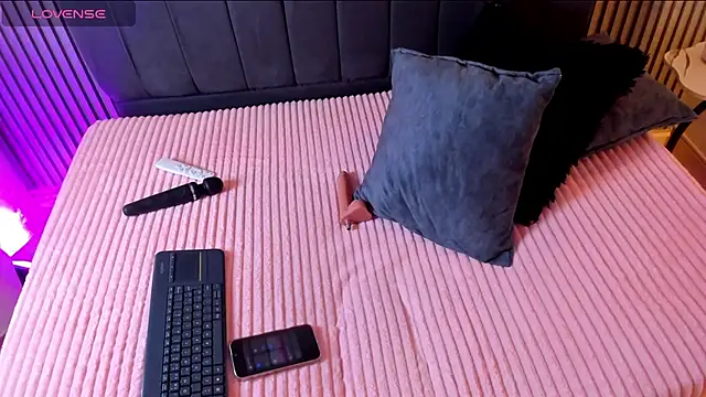 Snapshot of Ariadna_sc chatting on July 21, 2026, 1:35 pm Ariadna sc online show from July 21, 2026, 1:35 pm
