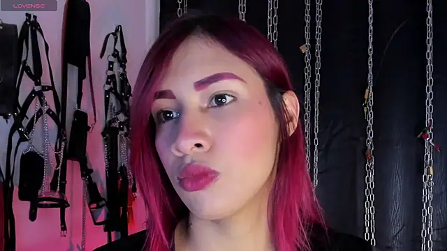 charrlotte quinn online show from May 24, 2026, 4:34 pm